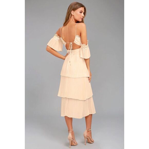 Lulu’s keepsake the label NWT All Time High Nude Lace Off-the-Shoulder Dress - Picture 3 of 11